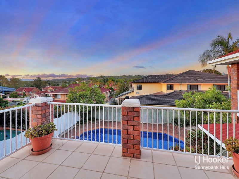 19 Lindfield Circuit, Robertson QLD 4109
