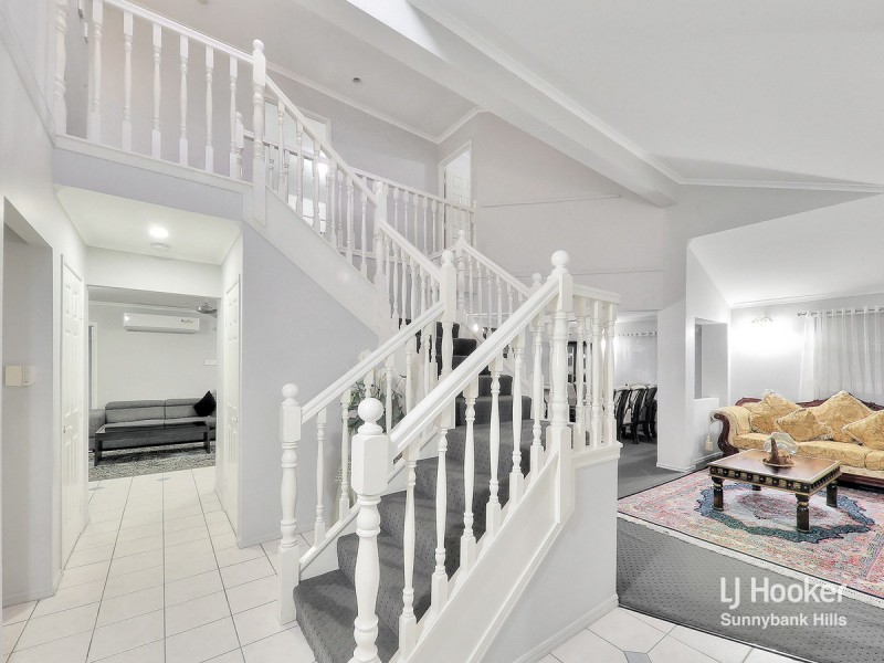 12 Gangar Close, Eight Mile Plains QLD 4113