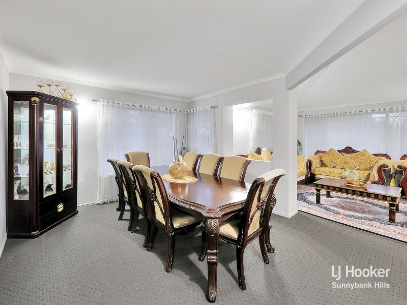 12 Gangar Close, Eight Mile Plains QLD 4113