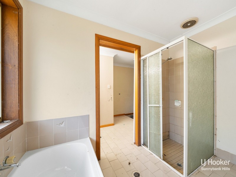 11 Cressbrook Street, Eight Mile Plains QLD 4113