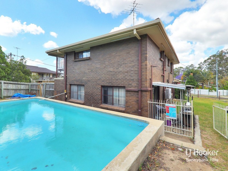 52 Morialta Street, Mansfield QLD 4122