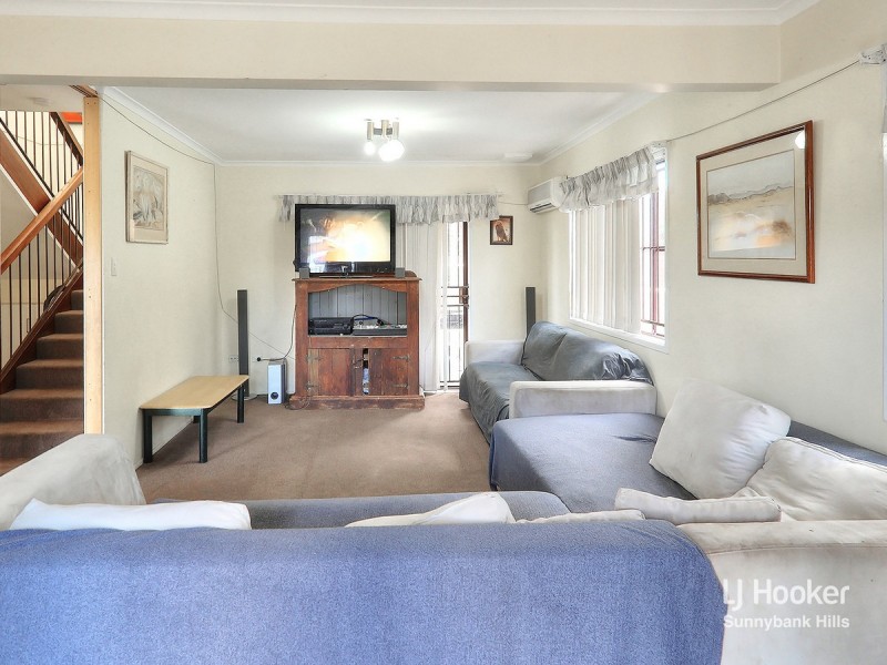 52 Morialta Street, Mansfield QLD 4122