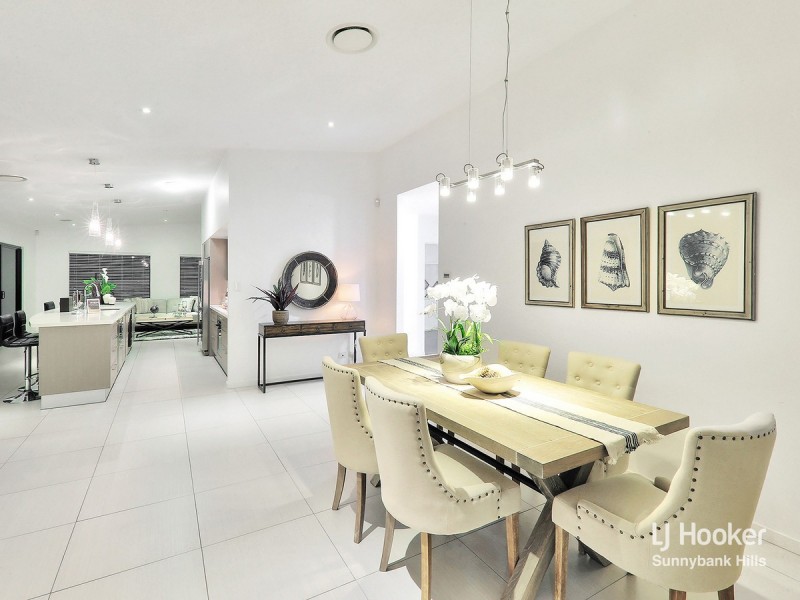 24 Innaminka Place, Parkinson QLD 4115