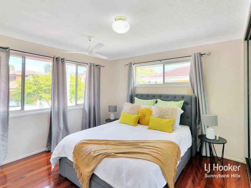 16 Portulaca Street, Macgregor QLD 4109