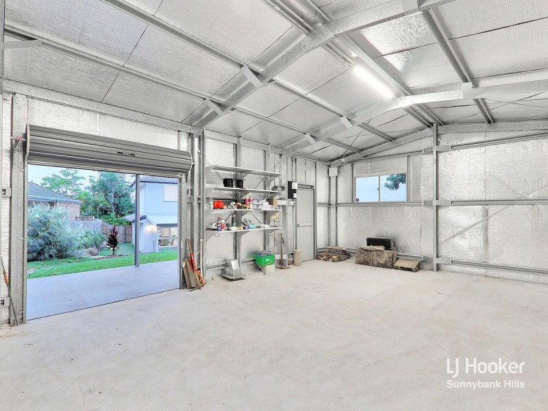 4 Aspen Crescent, Parkinson QLD 4115