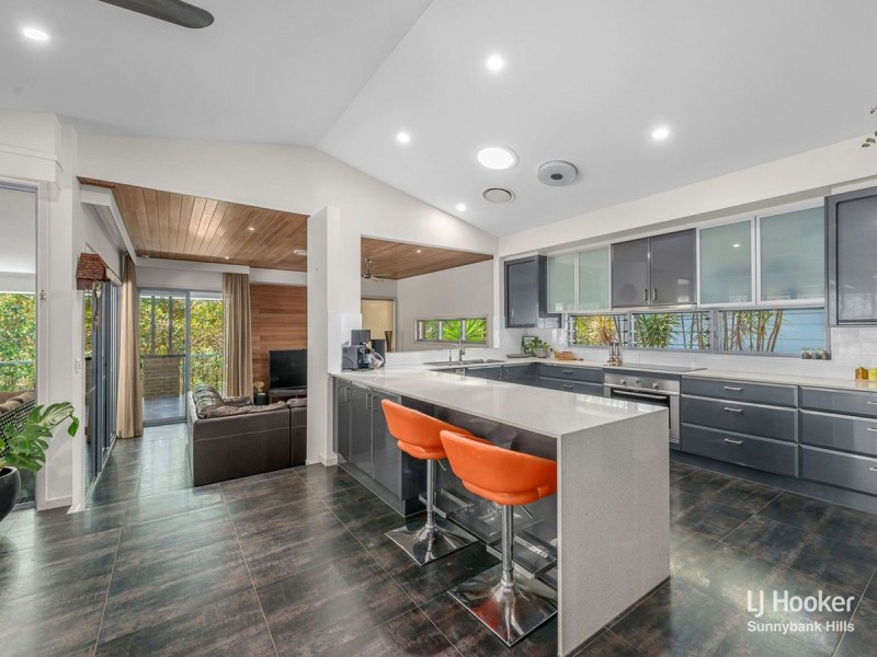 6 Windmill Street, Tarragindi QLD 4121