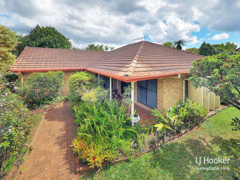 6 Halkin Street, Eight Mile Plains QLD 4113