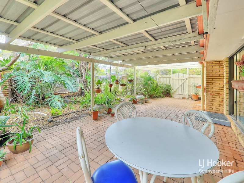 6 Halkin Street, Eight Mile Plains QLD 4113