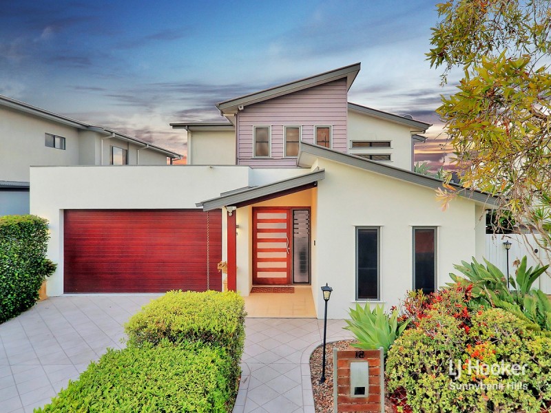 18 Walker Circuit, Eight Mile Plains QLD 4113