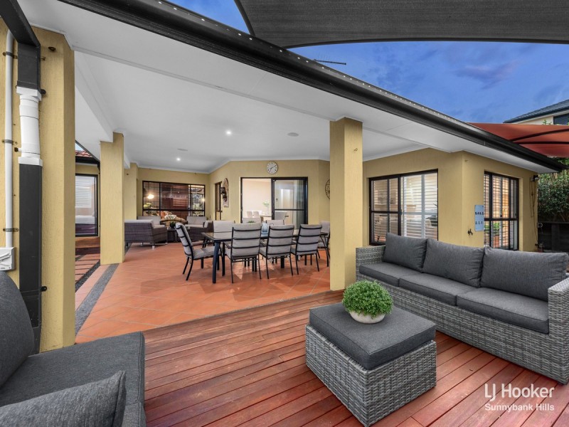 32 Kentwell Place, Wishart QLD 4122