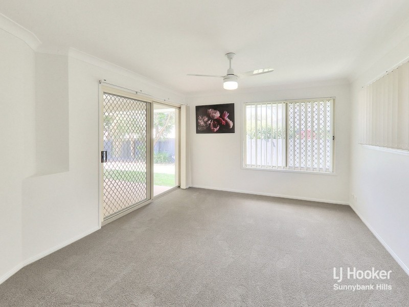 12 Murramarang Drive, Parkinson QLD 4115