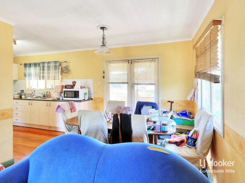 22 Grout Street, Macgregor QLD 4109