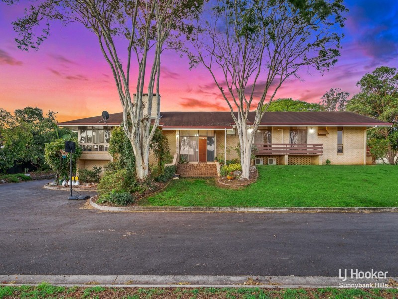 22 Prudence Street, Robertson QLD 4109