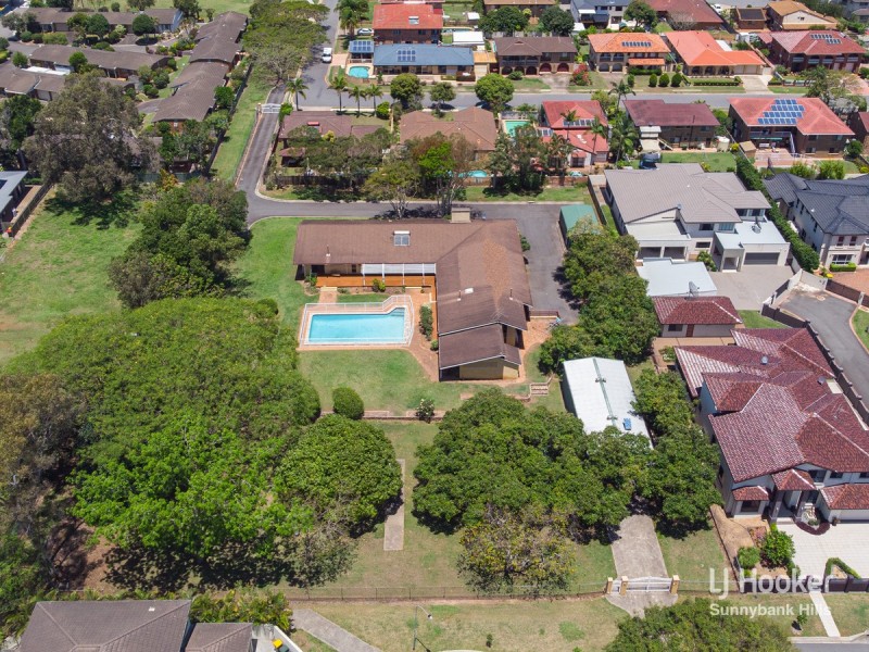 22 Prudence Street, Robertson QLD 4109