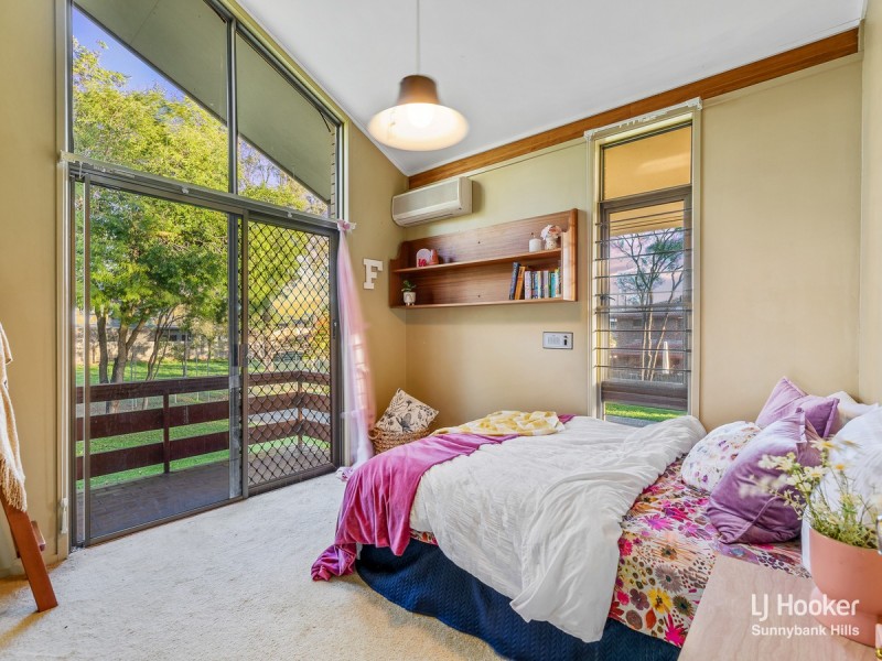 22 Prudence Street, Robertson QLD 4109