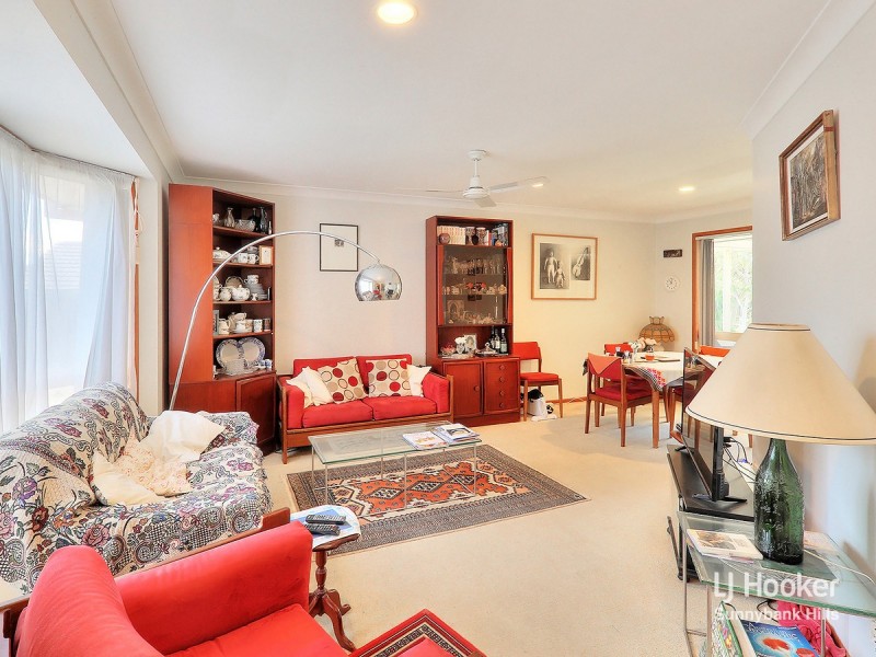 16 Bellflower Place, Calamvale QLD 4116