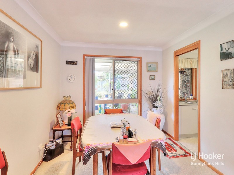 16 Bellflower Place, Calamvale QLD 4116