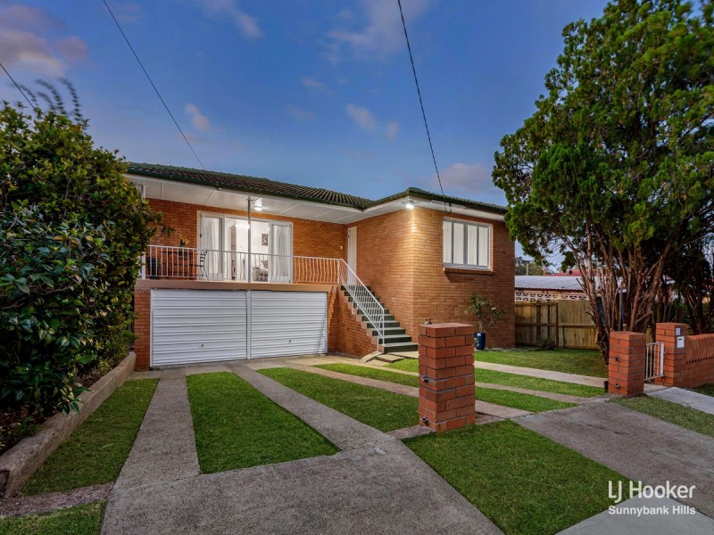 11 Dalgety Street, Mount Gravatt East QLD 4122