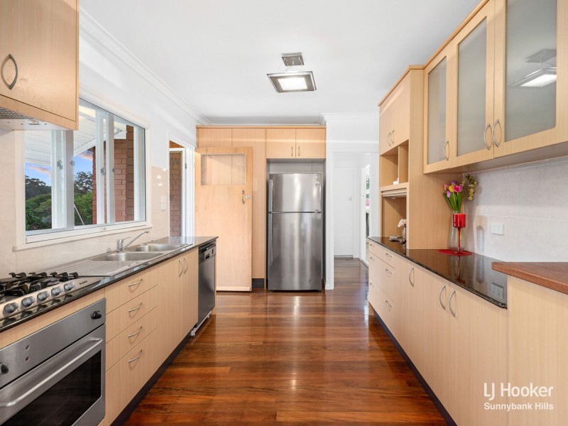 11 Dalgety Street, Mount Gravatt East QLD 4122