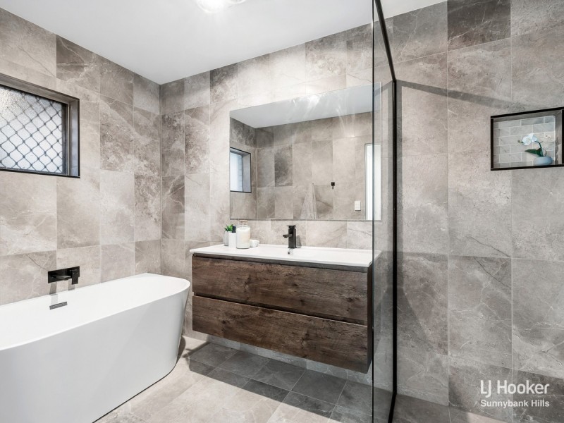 16 Garro Street, Sunnybank Hills QLD 4109