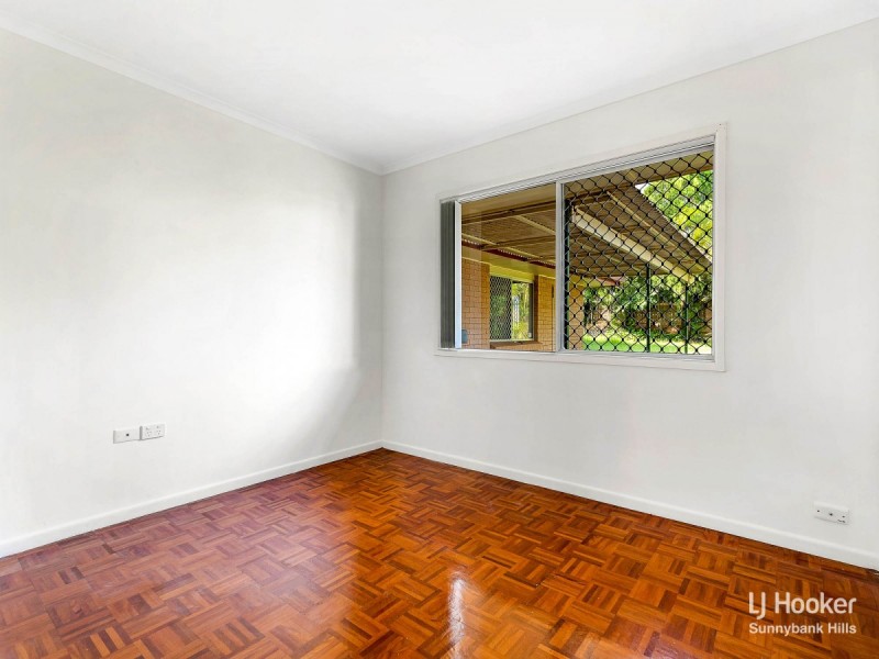 9 Strathairlie Square, Macgregor QLD 4109