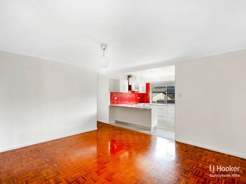 9 Strathairlie Square, Macgregor QLD 4109