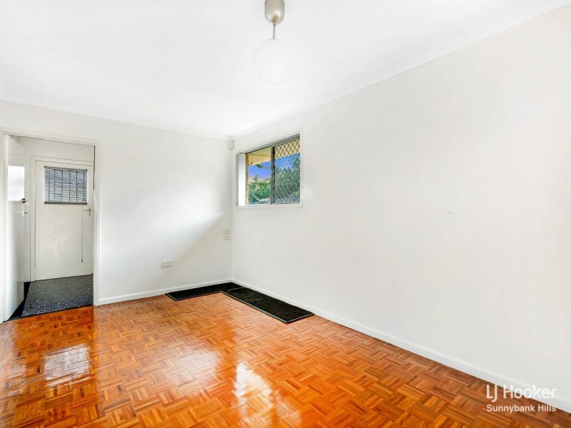 9 Strathairlie Square, Macgregor QLD 4109