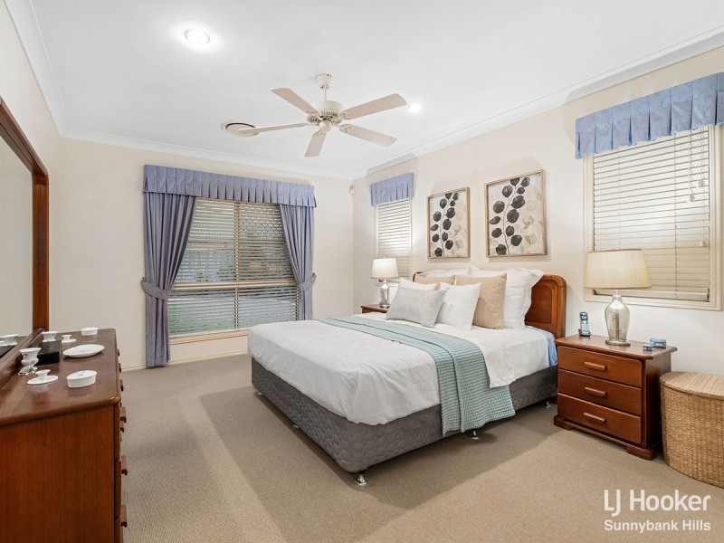 10 Lily Circuit, Kuraby QLD 4112