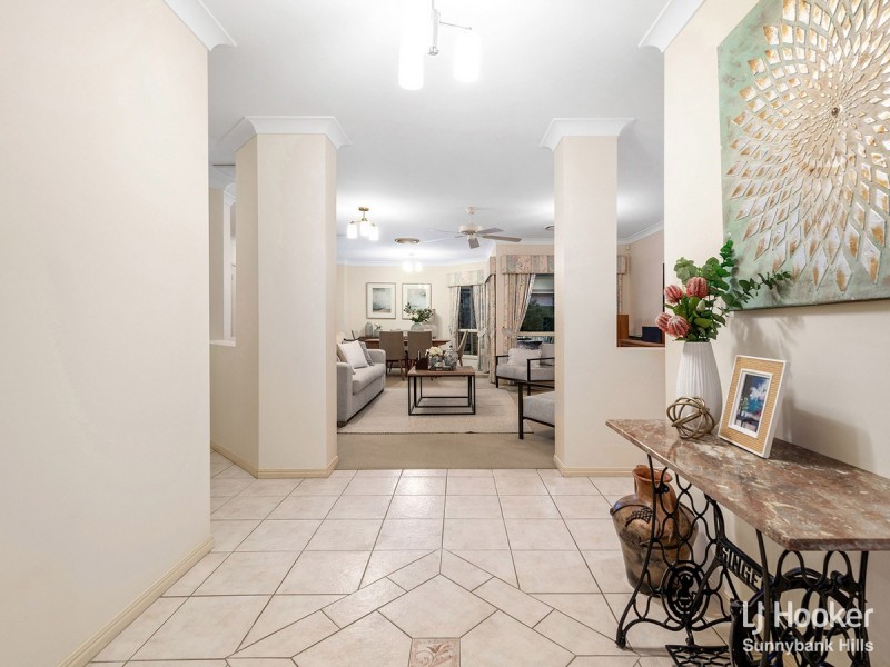 10 Lily Circuit, Kuraby QLD 4112