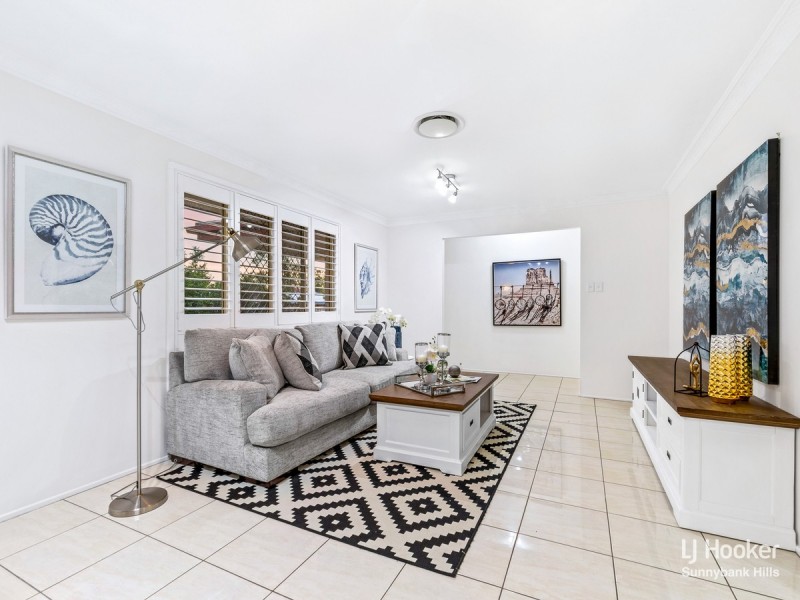 1 Dalmaso Close, Birkdale QLD 4159