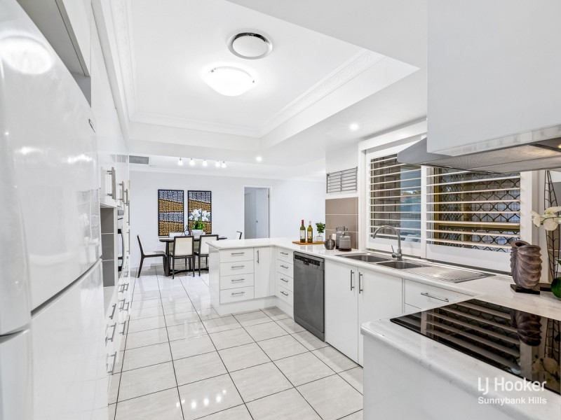 1 Dalmaso Close, Birkdale QLD 4159