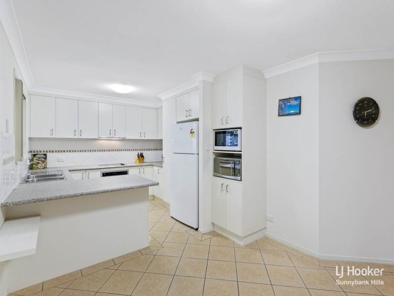 6 Forgione Court, Calamvale QLD 4116