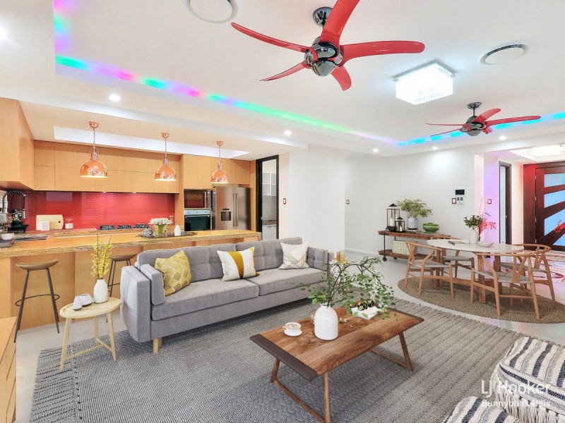 2473 Logan Road, Eight Mile Plains QLD 4113