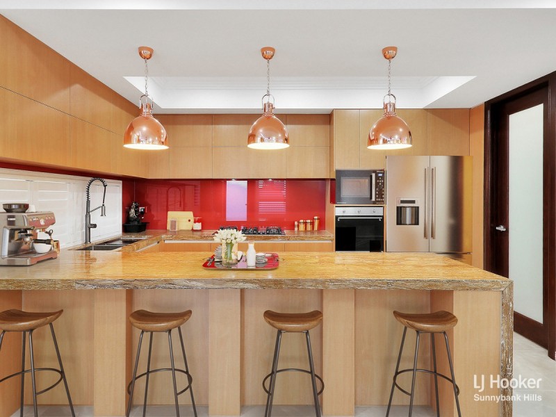 2473 Logan Road, Eight Mile Plains QLD 4113