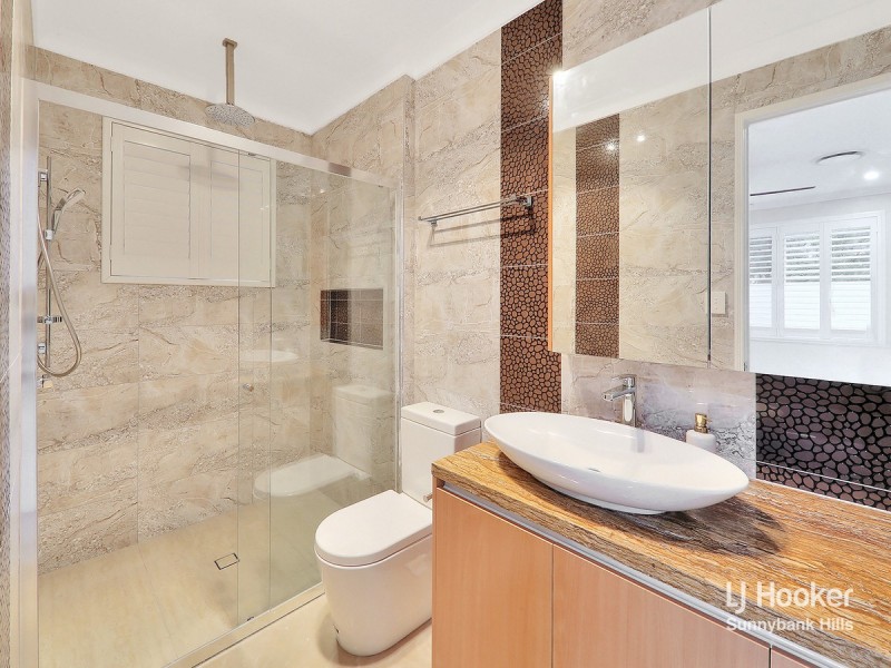 2473 Logan Road, Eight Mile Plains QLD 4113