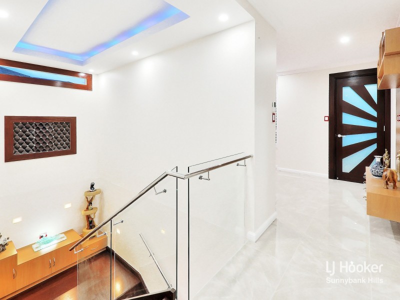 2473 Logan Road, Eight Mile Plains QLD 4113