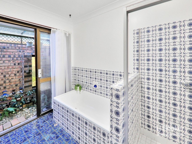 78 Malbon Street, Eight Mile Plains QLD 4113