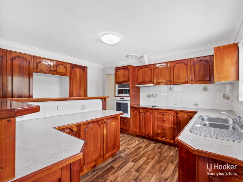 5 Rockvale Street, Coopers Plains QLD 4108