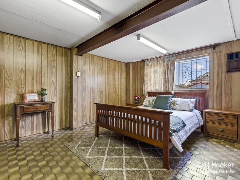 5 Rockvale Street, Coopers Plains QLD 4108