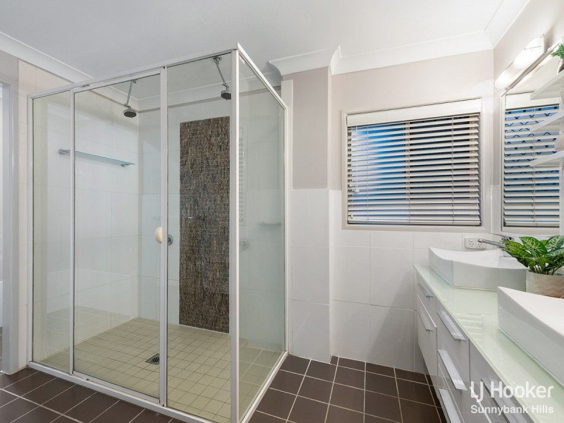 20 Chelva Street, Wishart QLD 4122