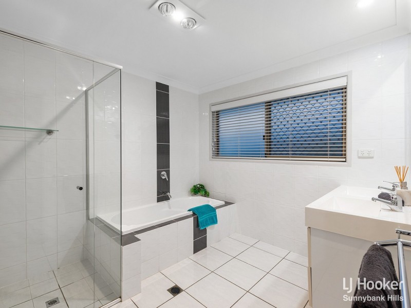 20 Chelva Street, Wishart QLD 4122