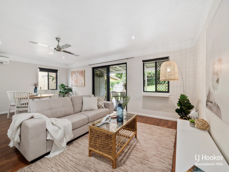 17 Miriam Street, Holland Park West QLD 4121