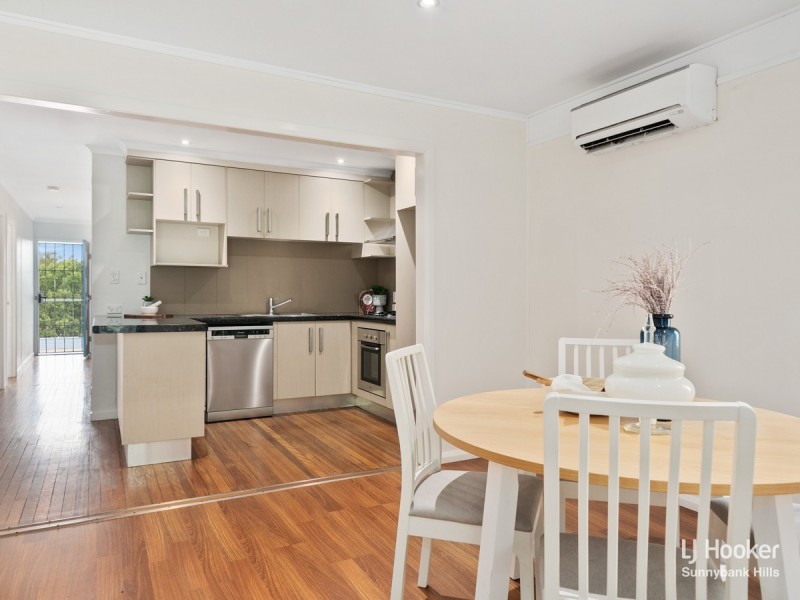 17 Miriam Street, Holland Park West QLD 4121