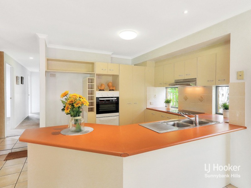 17 Bellflower Place, Calamvale QLD 4116