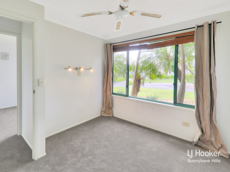 17 Bellflower Place, Calamvale QLD 4116
