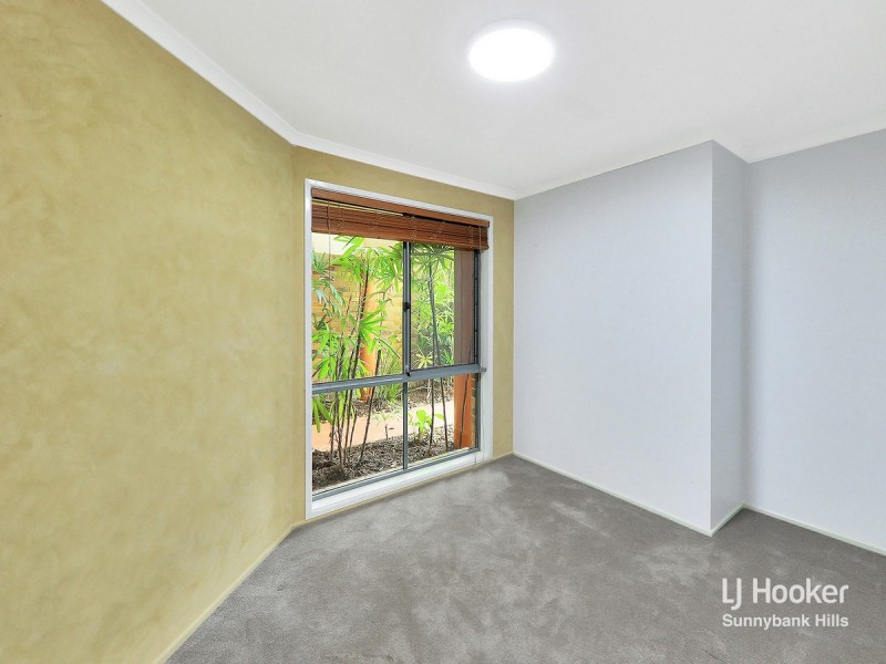17 Bellflower Place, Calamvale QLD 4116