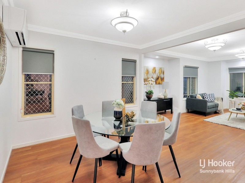 82 Nardie Street, Eight Mile Plains QLD 4113