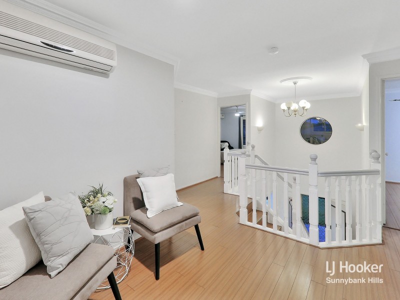 82 Nardie Street, Eight Mile Plains QLD 4113