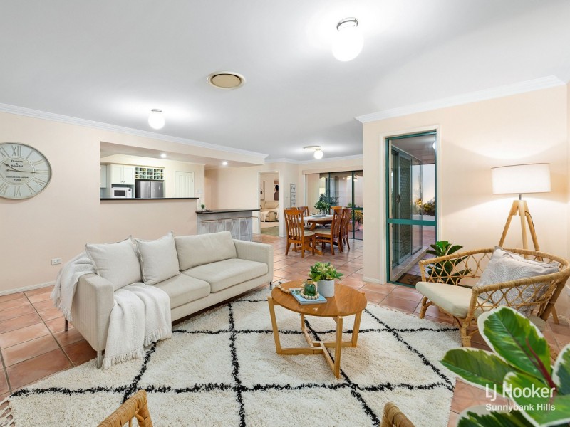 47 Norfolk Place, Wishart QLD 4122