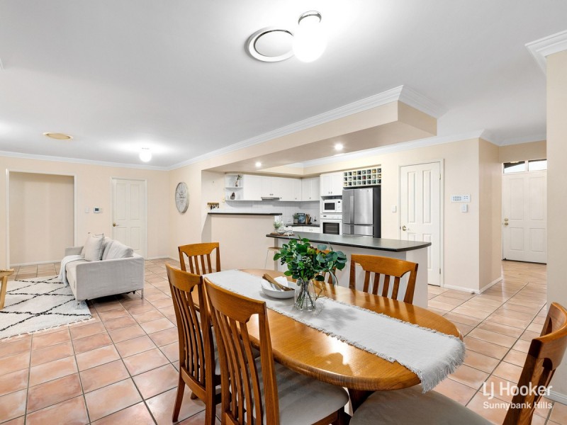 47 Norfolk Place, Wishart QLD 4122